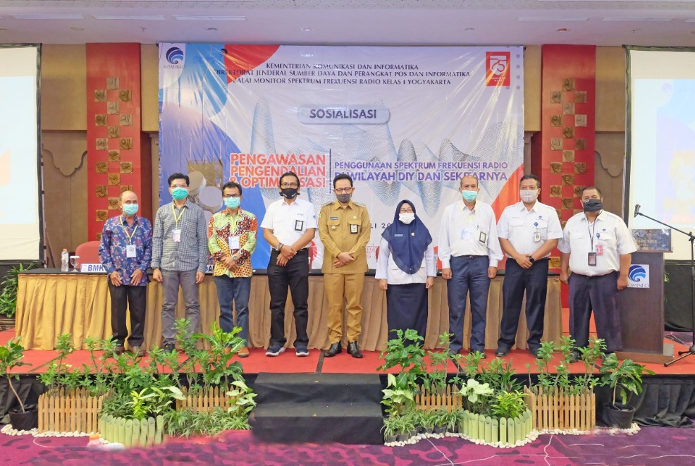 Sosialisasi Frekuensi radio yang diselenggarakan oleh Balmon Yogyakarta menghadirkan beberapa pembicara antara lain dari BMKG (27/07/2020).