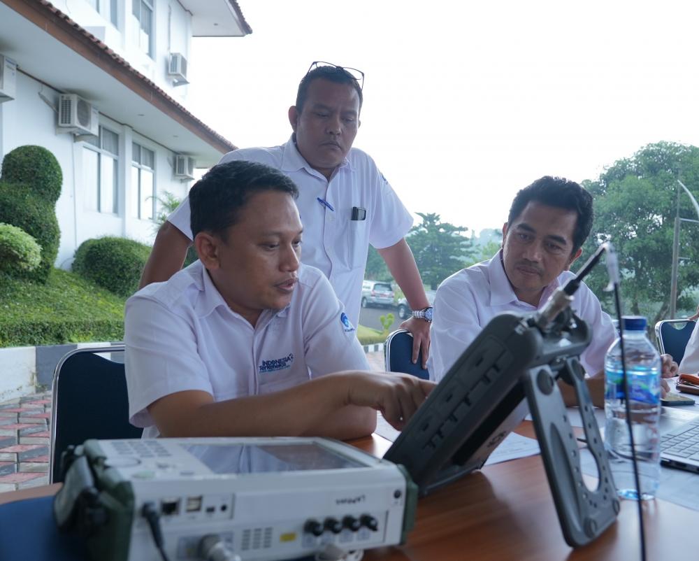Salah satu sesi pengujian kemampuan peserta dalam kegiatan Uji Kompetensi Jabfung Pengendali Frekuensi Radio bertempat di Wisma SDM Ditjen SDPPI, Cidokom, Bogor (29/05/2023).