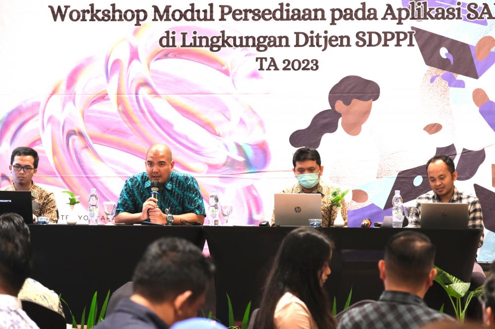 Ketua Tim Kerja Umum dan Rumah Tangga,Dimas Yanuarsyah, membuka kegiatan Workshop Modul Persediaan pada aplikasi SAKTI di lingkungan Ditjen SDPPI TA 2023, Selasa (30/05/2023).